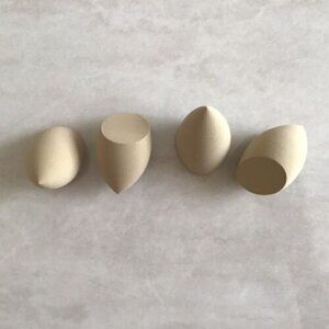 Philosophy Complexion Blending Sponge -YOU WILL RECEIVE 4 SPONGES - Brand new.